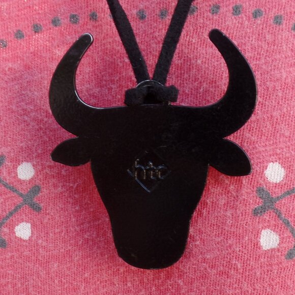 HTC Mosaic Bull Head Necklace Metal/Enamel with Adjustable Leather Tie - Picture 5 of 6